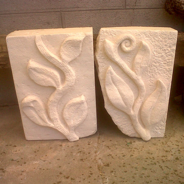 Cours, stage, stages, formation, formations, convivial, sculpture sur pierre, taille de pierre, proche de Toulouse et Albi, à l'atelier de Marlie Kentish Barnes à Rabastens, pour adultes et enfants, activités pour touriste touristes tourisme, vacances, anniversaires insolites.  Créer une oeuvre d'art sur-mesure et unique avec vos propres mains. Apprendre technique techniques et savoir faire savoir-faire, midi-pyrenées