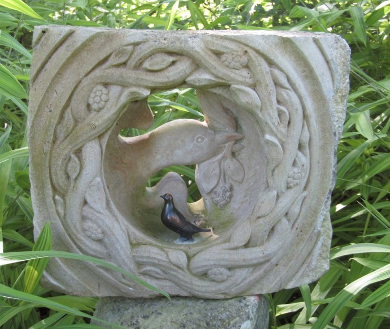 5 Oiseau de Noé calcaire 40x40x14cm-rec